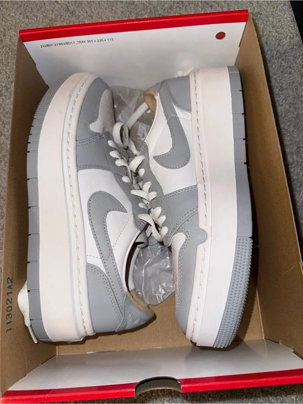 Womens Air Jordan 1 Elevate Low Sneakers - Wolf Grey (Size 8.5)